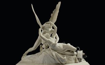 Rivisitazione della statua Amore e Psiche