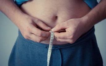 legame tra obesità e malattie autoimmuni