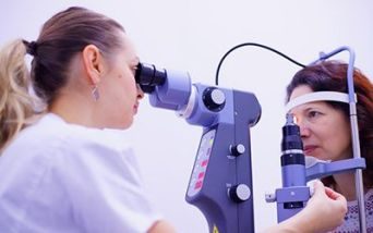 Cheratite da Acanthamoeba - cura e prevenzione