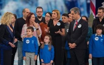 Foto dei bambini con malattie rare curati grazie alla ricerca di Fondazione Telethon