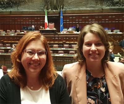 Le Onorevoli Fabiola Bologna (a sinistra) e Leda Volpi
