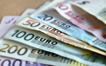contributi economici per i caregiver familiari