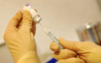 Vaccino adiuvato 